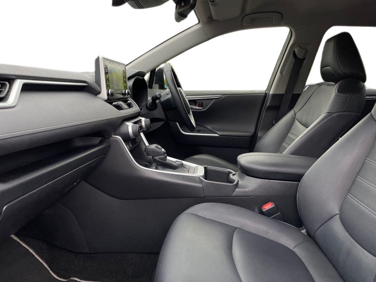 Used Toyota RAV4 2022 for sale - 76996601: Photo 10