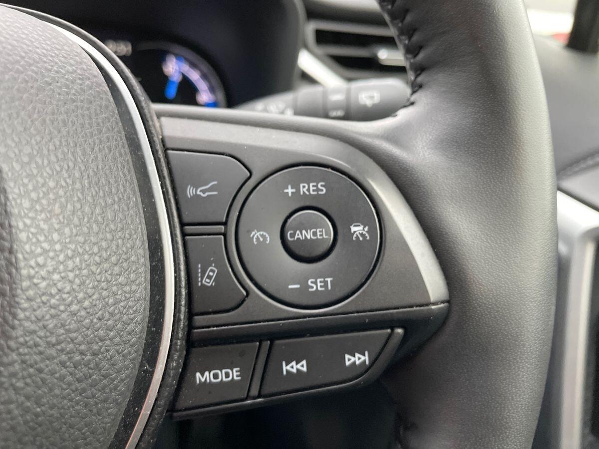 Used Toyota RAV4 2022 for sale - 76996601: Photo 17