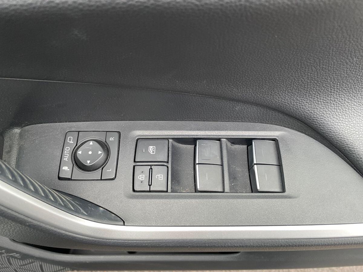 Used Toyota RAV4 2022 for sale - 76996601: Photo 20