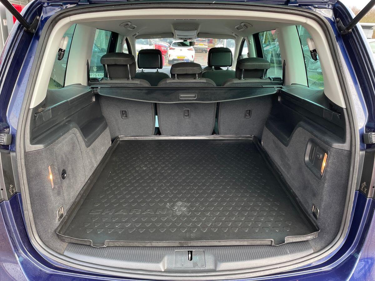 Used Volkswagen Sharan 2018 for sale - 76964358: Photo 12