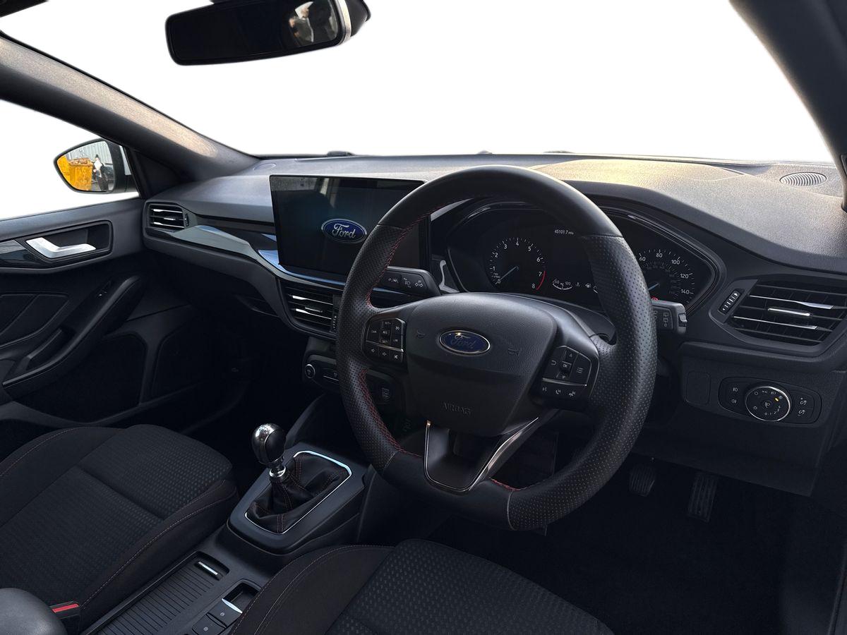 Used Ford Focus 2023 for sale - 77360447: Photo 15