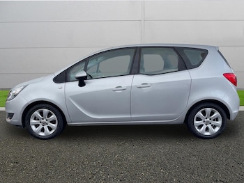 Used Vauxhall Meriva 2017 for sale - 77035902: Photo