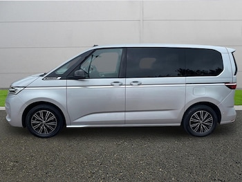 Used Volkswagen Multivan 2024 for sale - 78967144: Photo