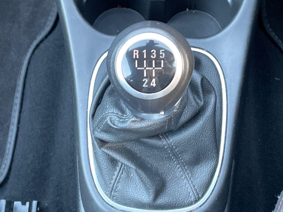 Used Vauxhall Corsa 2018 for sale - 76942413: Photo 19