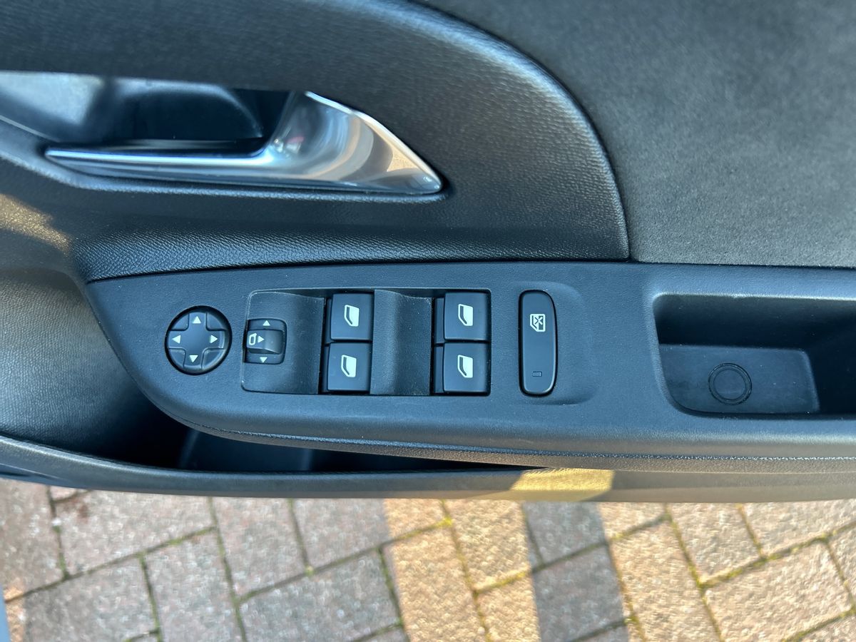 Used Vauxhall Corsa 2025 for sale - 77111627: Photo 20