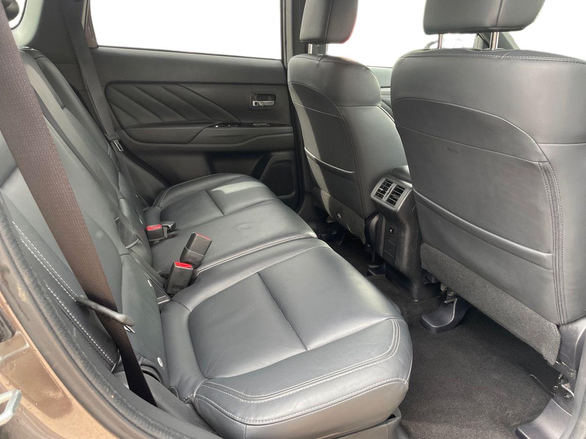 Used Mitsubishi Outlander 2020 for sale - 78137052: Photo 11