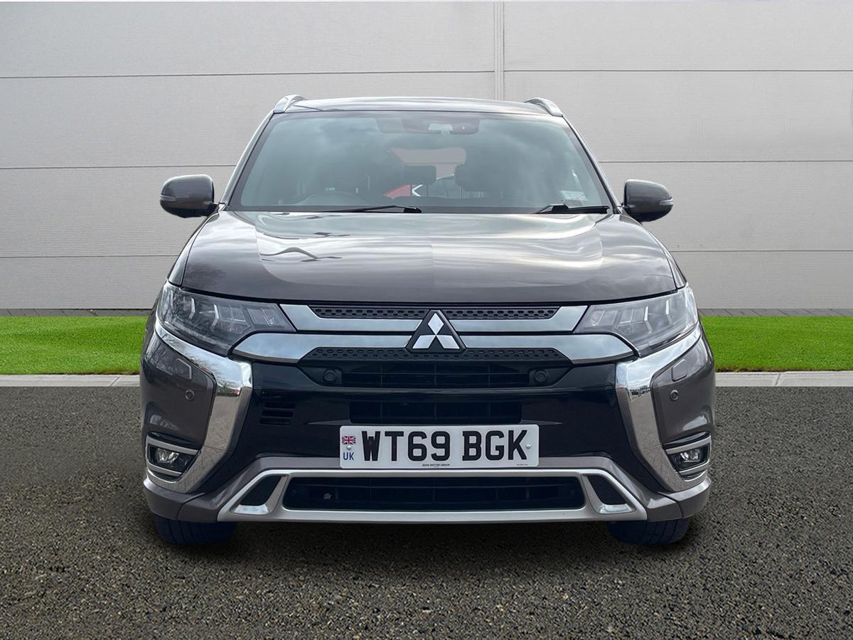 Used Mitsubishi Outlander 2020 for sale - 78137052: Photo 2