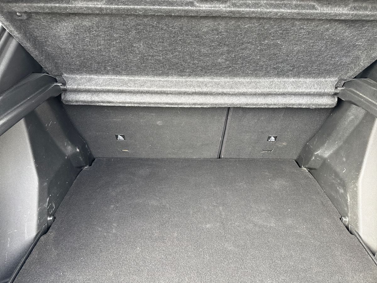 Used Peugeot 2008 2021 for sale - 77927373: Photo 12