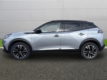 Used Peugeot 2008 2021 for sale - 77927373: Photo