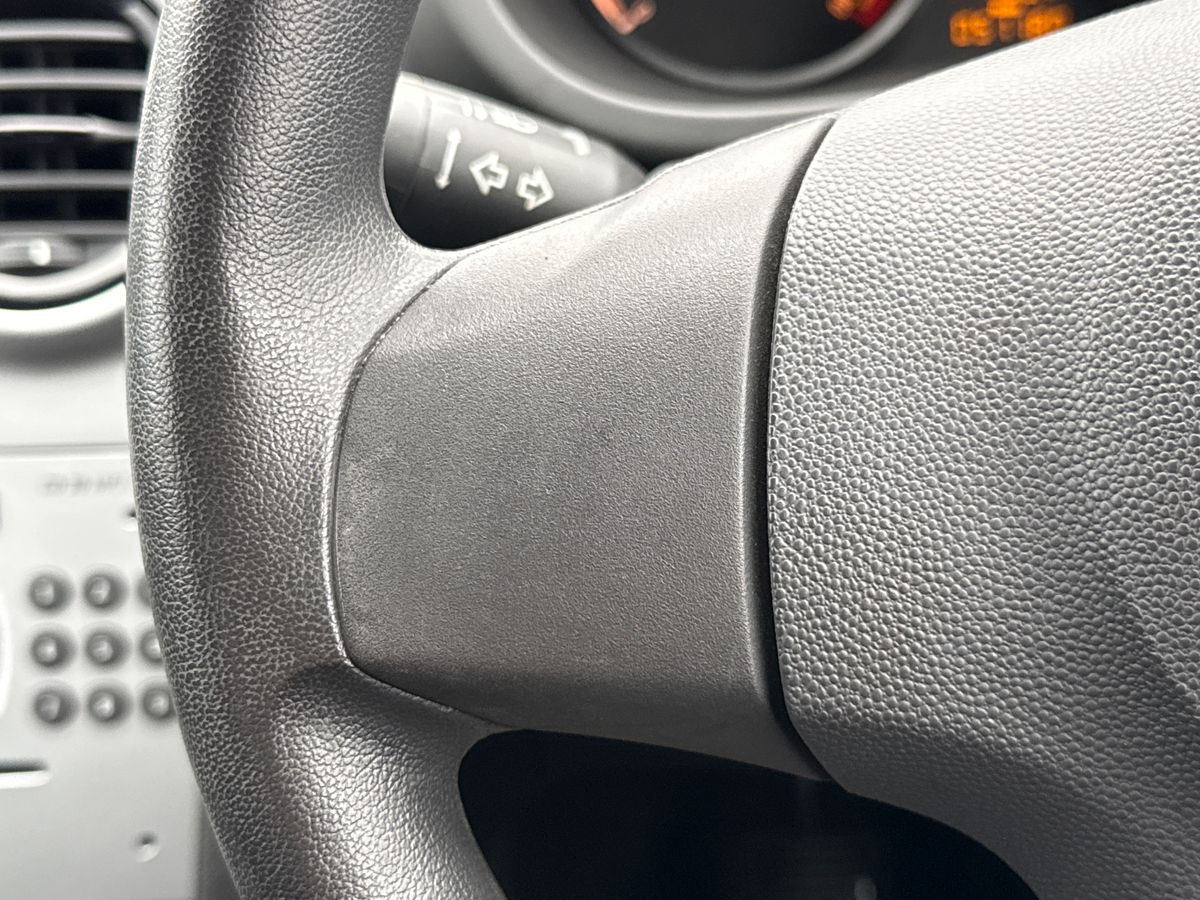 Used Vauxhall Corsa 2013 for sale - 77293380: Photo 16