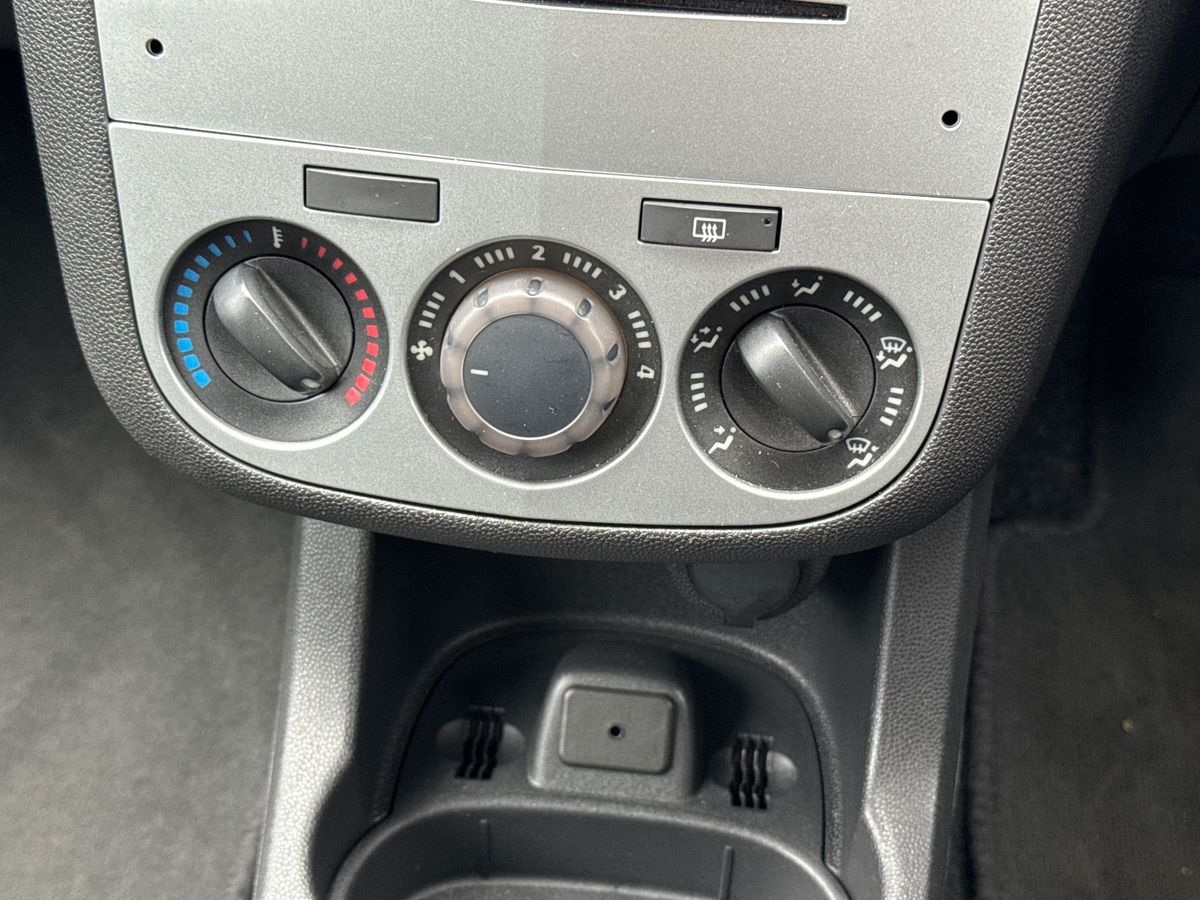 Used Vauxhall Corsa 2013 for sale - 77293380: Photo 18