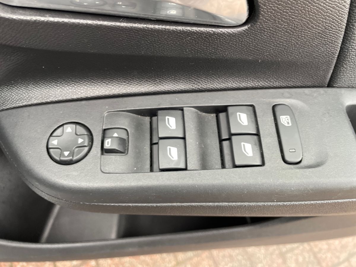 Used Vauxhall Corsa 2023 for sale - 77002588: Photo 20