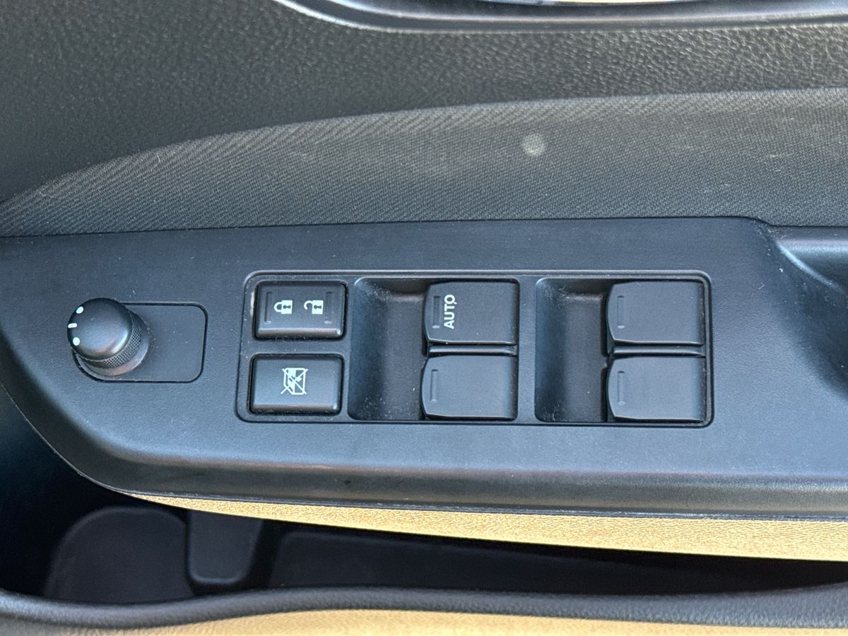 Used Suzuki Swift 2015 for sale - 77942094: Photo 20