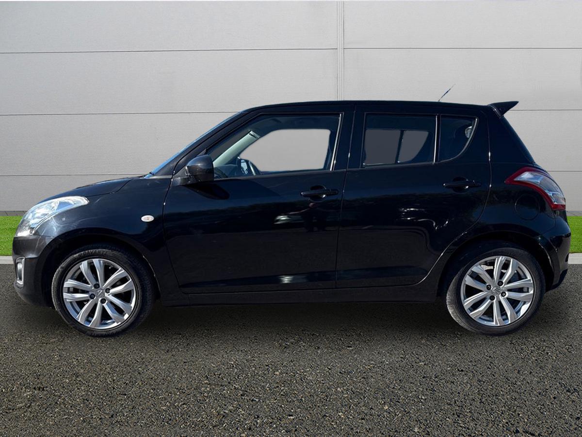 Used Suzuki Swift 2015 for sale - 77942094: Photo 4
