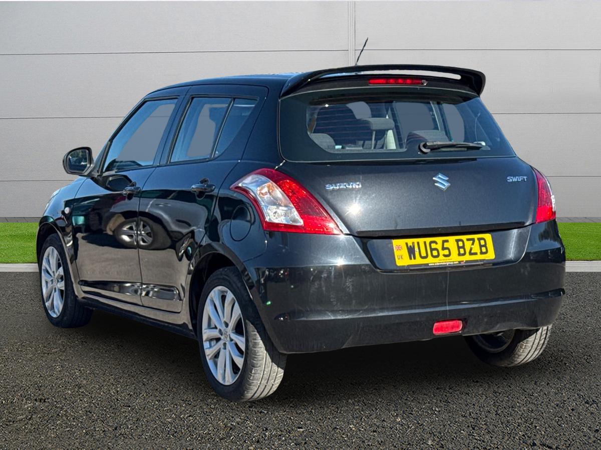 Used Suzuki Swift 2015 for sale - 77942094: Photo 5