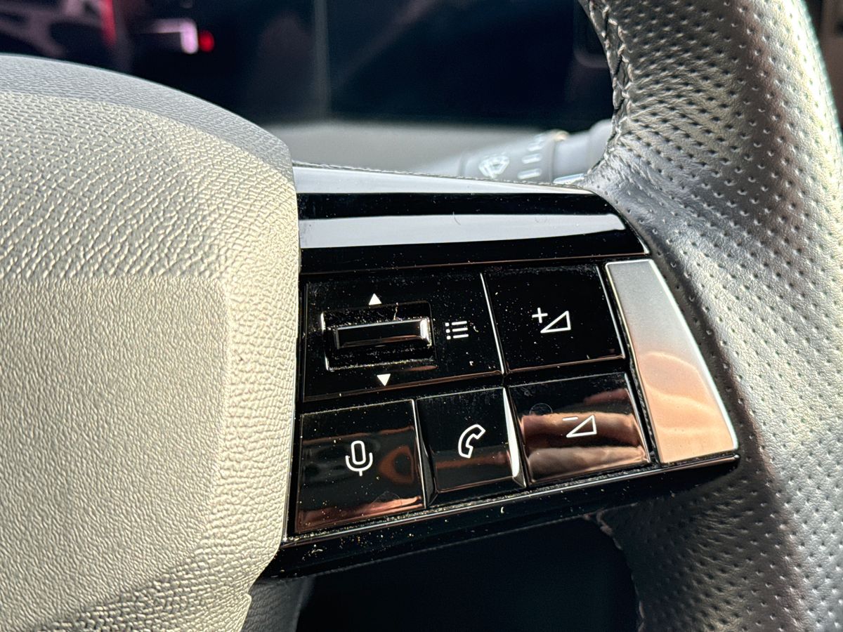 Used Vauxhall Astra 2023 for sale - 77732412: Photo 17