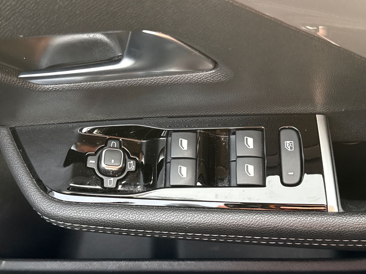 Used Vauxhall Astra 2023 for sale - 77732412: Photo 20