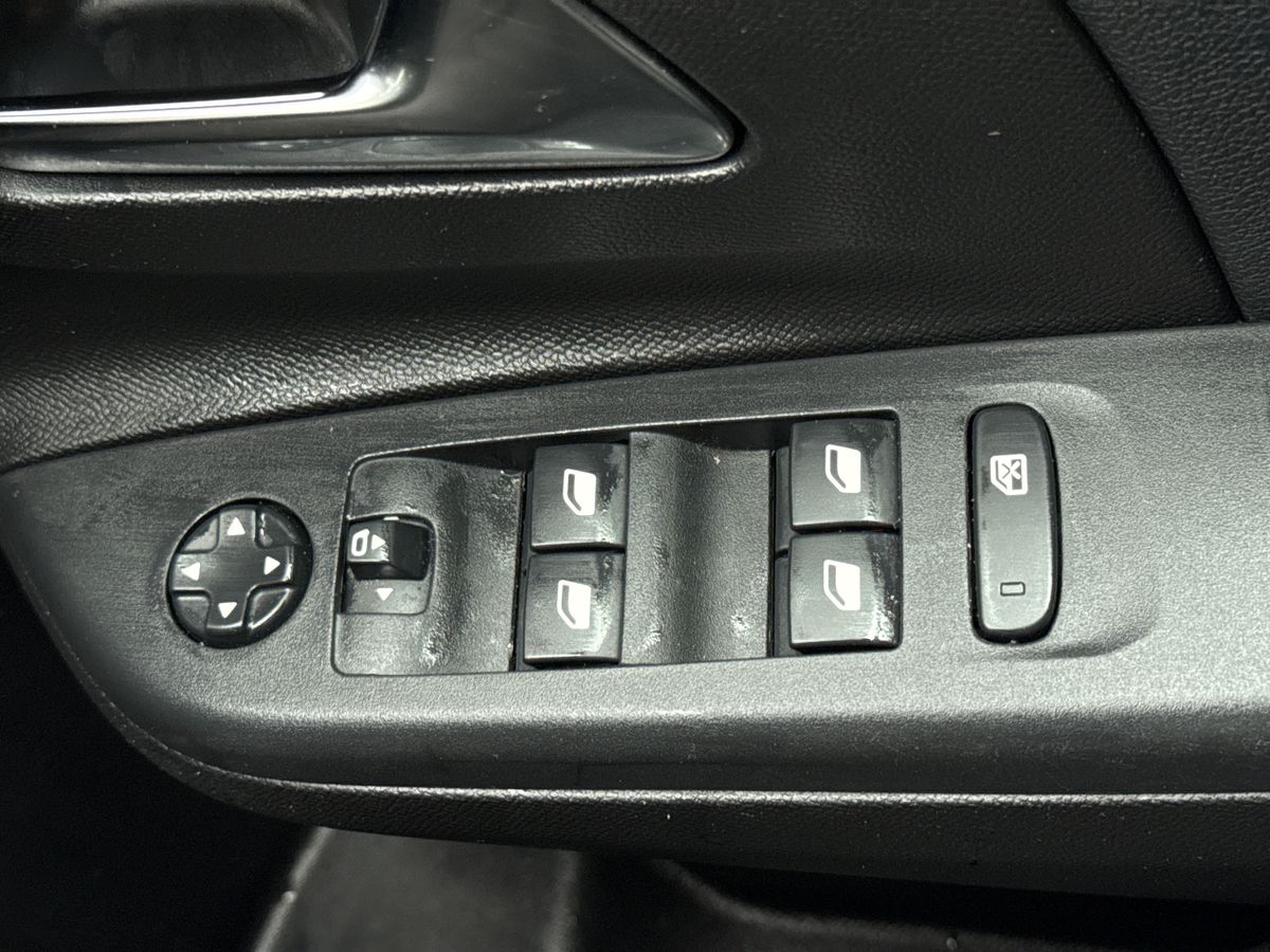 Used Vauxhall Corsa 2024 for sale - 77457846: Photo 20