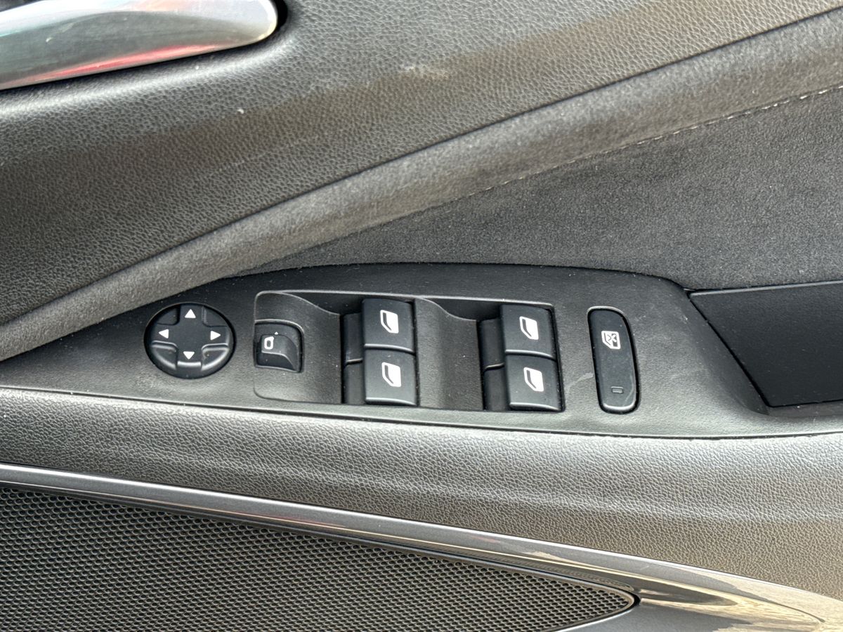 Used Vauxhall Crossland 2023 for sale - 77927433: Photo 20