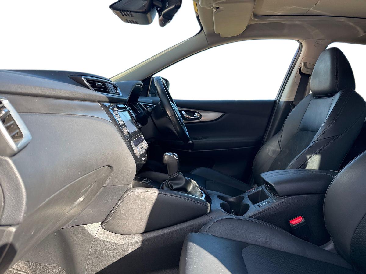 Used Nissan Qashqai 2017 for sale - 77726113: Photo 10