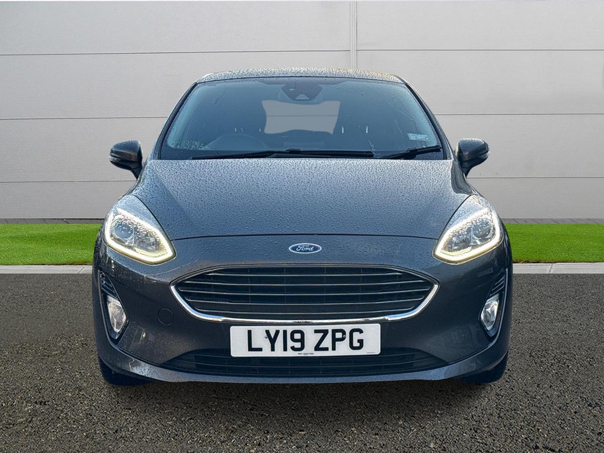 Used Ford Fiesta 2019 for sale - 77397393: Photo 2