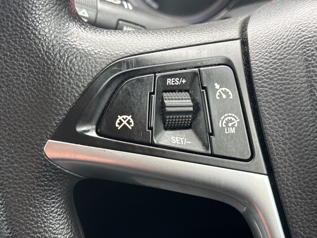 Used Vauxhall Zafira 2015 for sale - 77560578: Photo 16