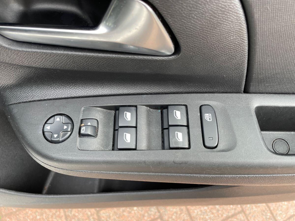 Used Vauxhall Corsa 2021 for sale - 76730910: Photo 20