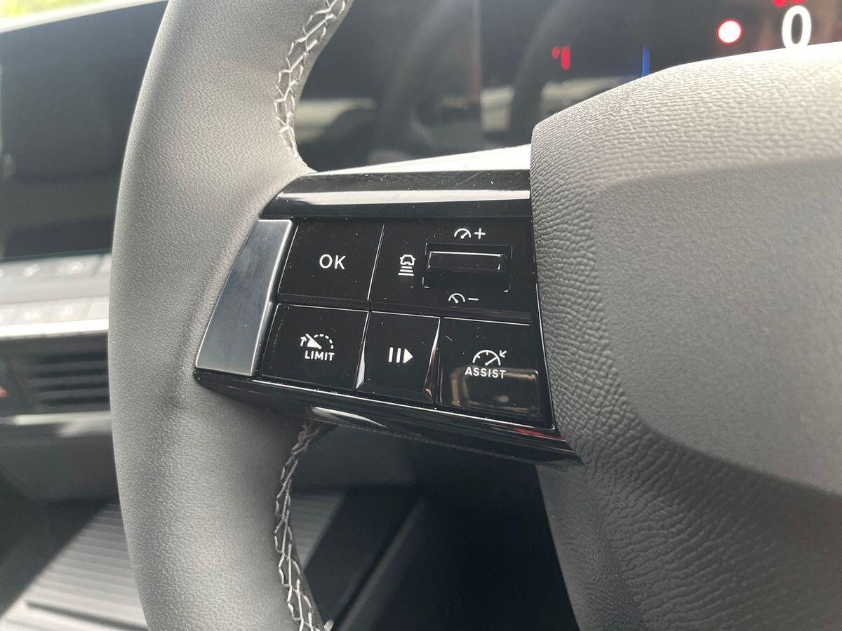 Used Vauxhall Astra 2025 for sale - 76730906: Photo 16