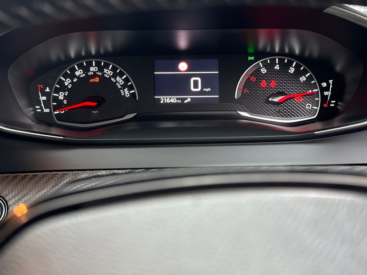 Used Peugeot 2008 2022 for sale - 77232230: Photo 14