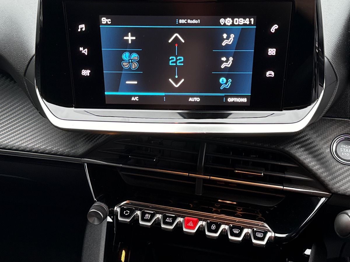 Used Peugeot 2008 2022 for sale - 77232230: Photo 18