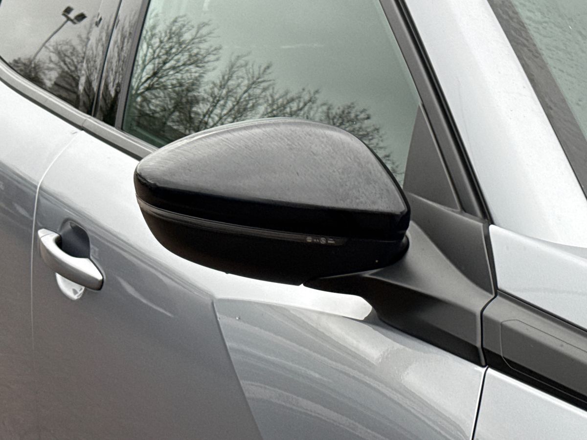 Used Peugeot 2008 2022 for sale - 77232230: Photo 22