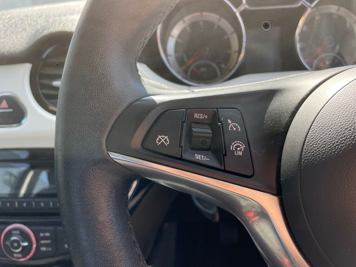 Used Vauxhall ADAM 2015 for sale - 78148870: Photo 16