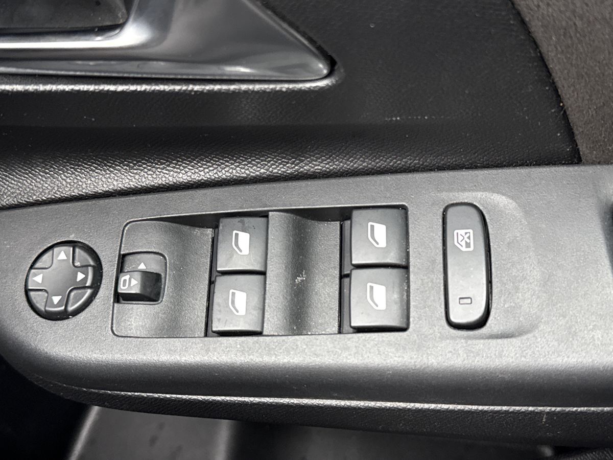 Used Vauxhall Corsa 2023 for sale - 78128944: Photo 20