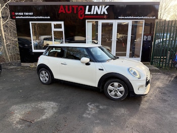 Used MINI Hatch 2020 for sale - 76957485: Photo