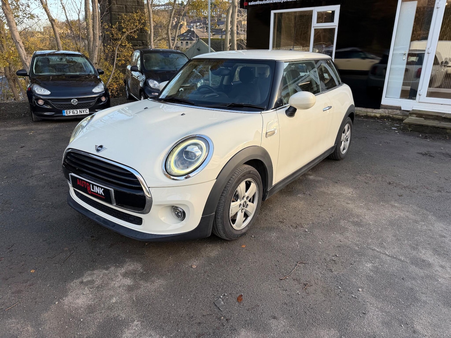 Used MINI Hatch 2020 for sale - 76957485: Photo 3