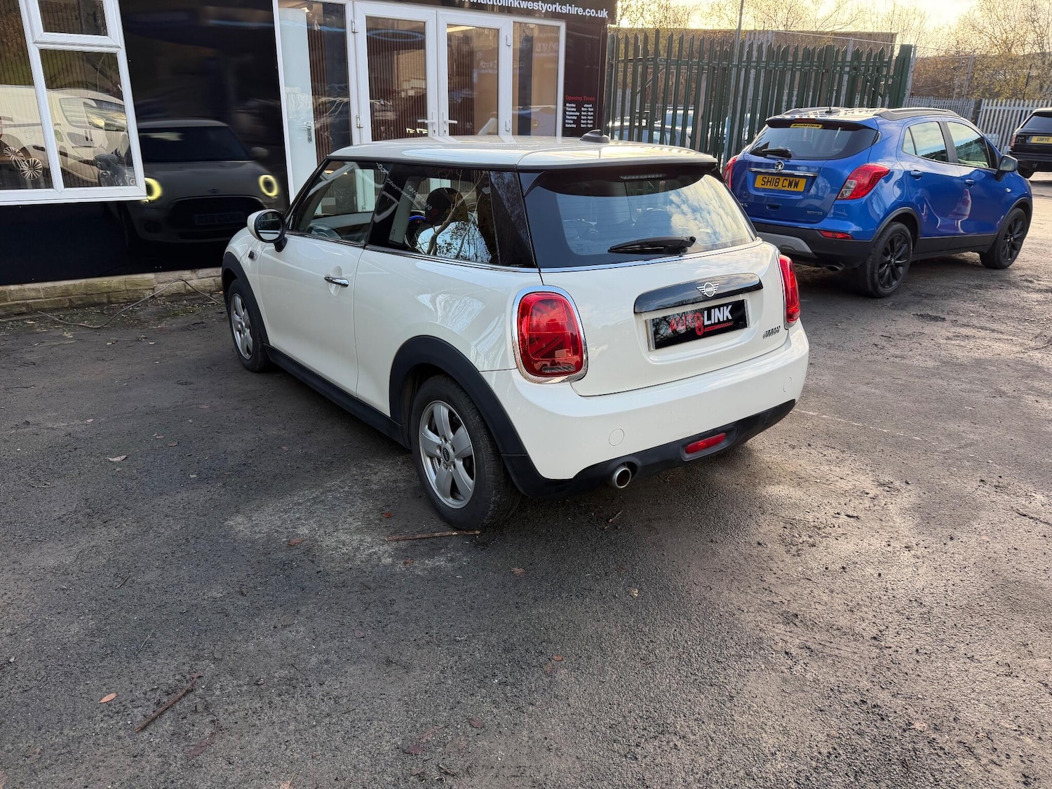 Used MINI Hatch 2020 for sale - 76957485: Photo 6