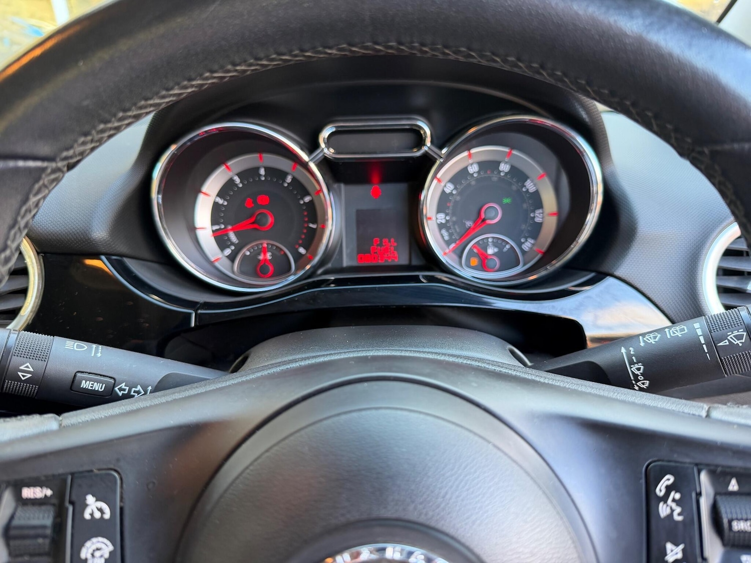 Used Vauxhall ADAM 2014 for sale - 76957483: Photo 10