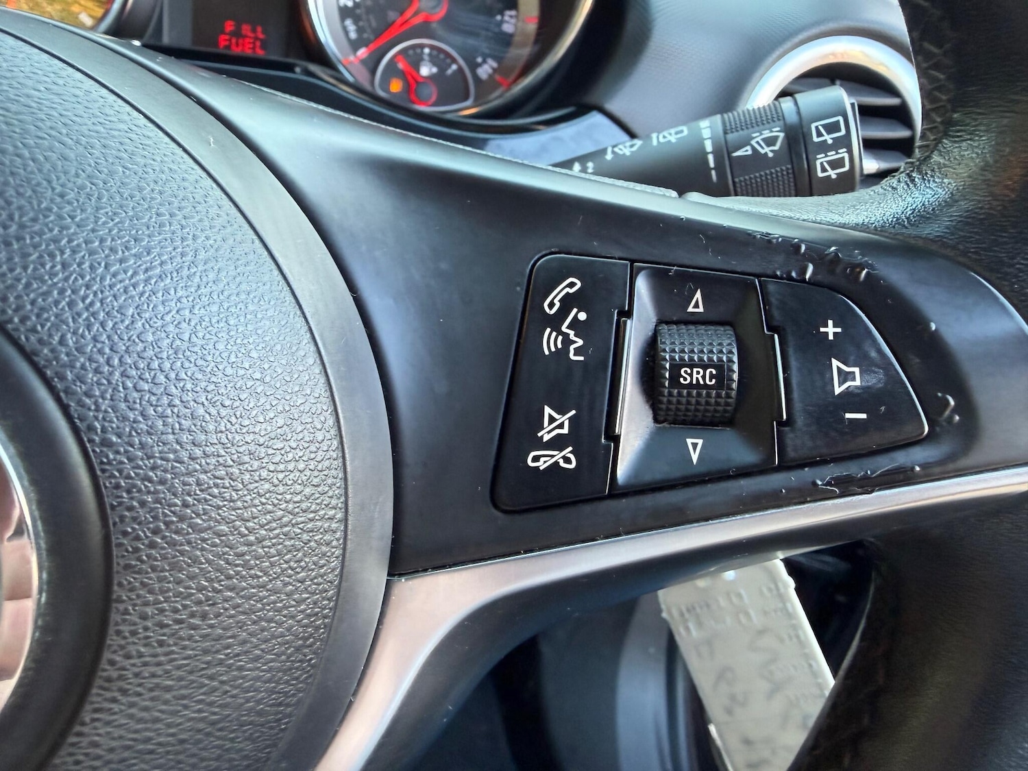 Used Vauxhall ADAM 2014 for sale - 76957483: Photo 9