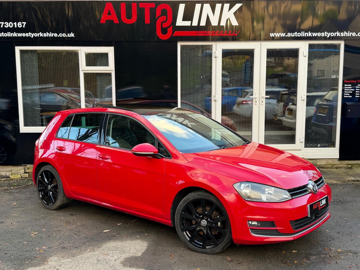 Used Volkswagen Golf 2013 for sale - 76957480: Photo 1