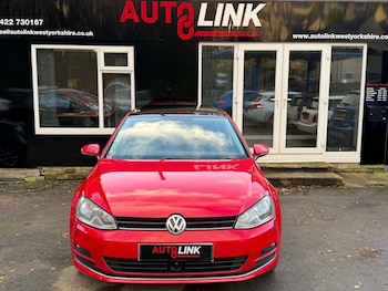 Used Volkswagen Golf 2013 for sale - 76957480: Photo