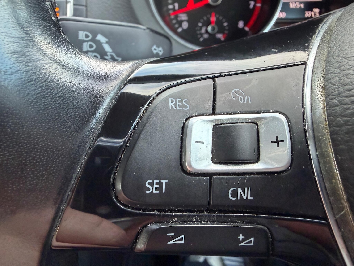 Used Volkswagen Polo 2015 for sale - 76957478: Photo 11