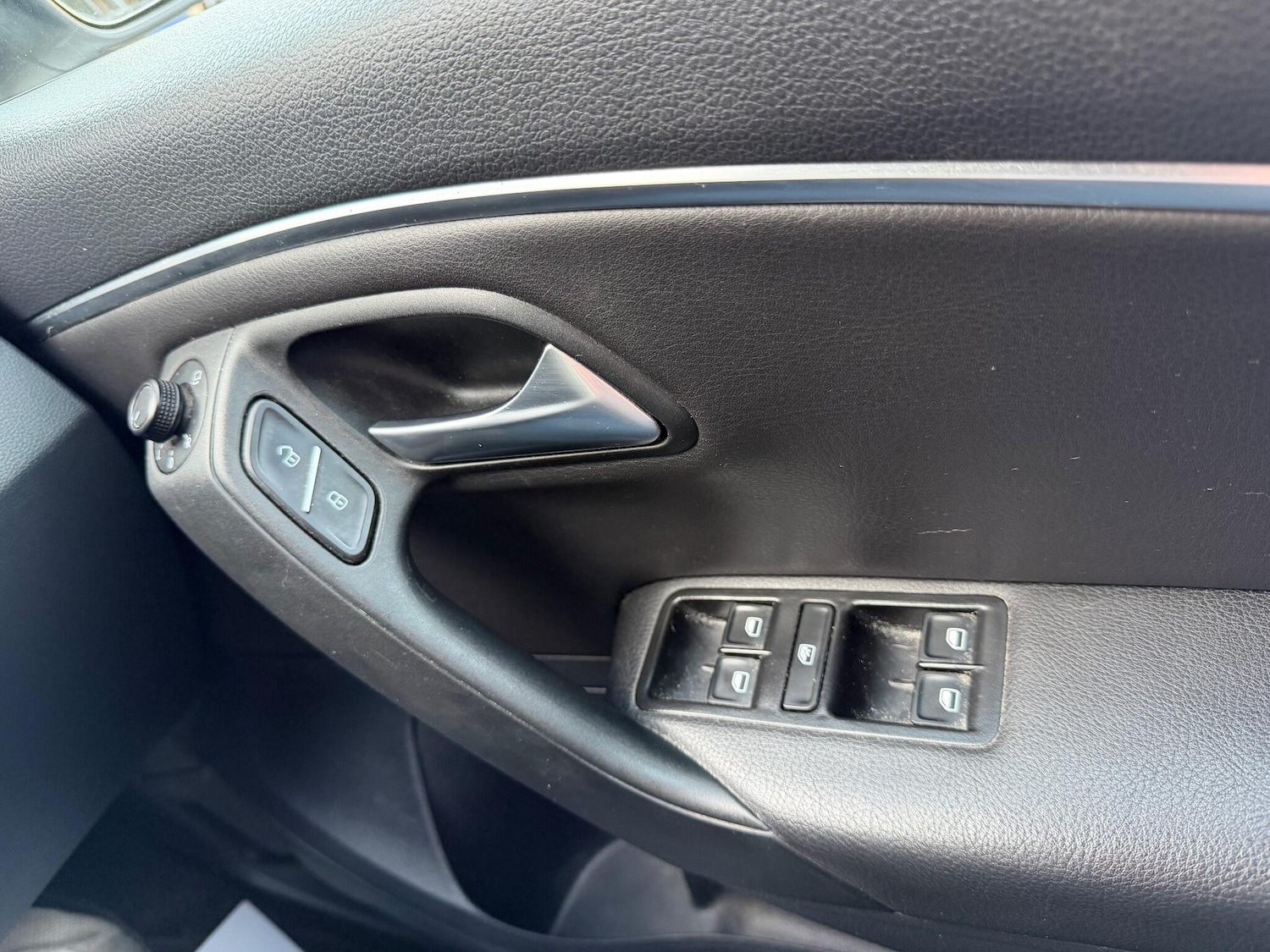 Used Volkswagen Polo 2015 for sale - 76957478: Photo 15