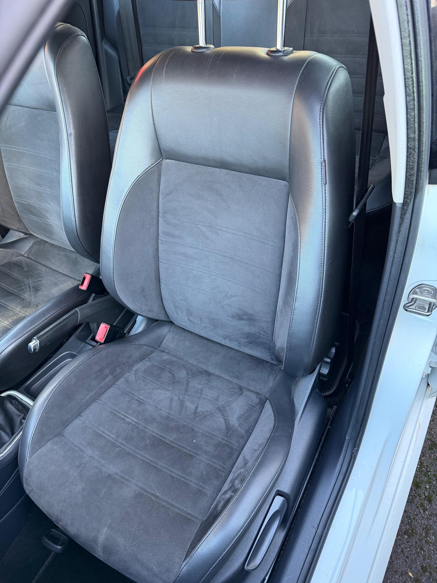 Used Volkswagen Polo 2015 for sale - 76957478: Photo 17