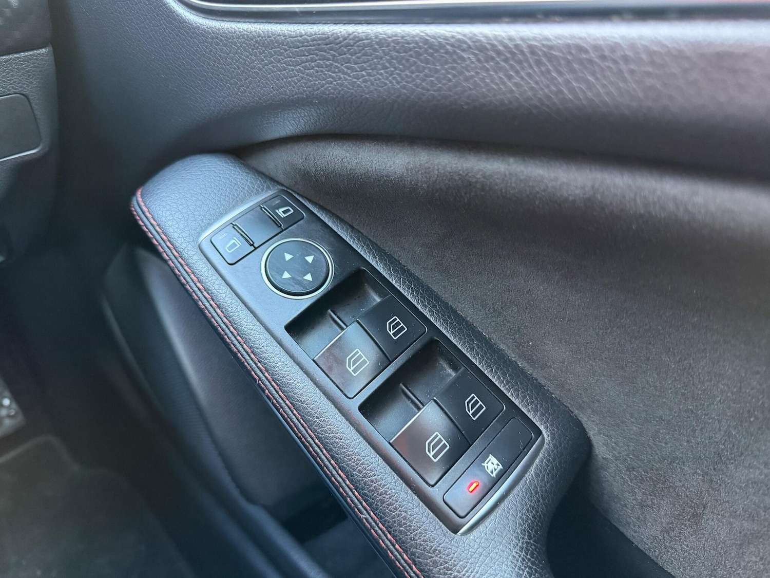 Used Mercedes-Benz A-Class 2014 for sale - 77191667: Photo 8