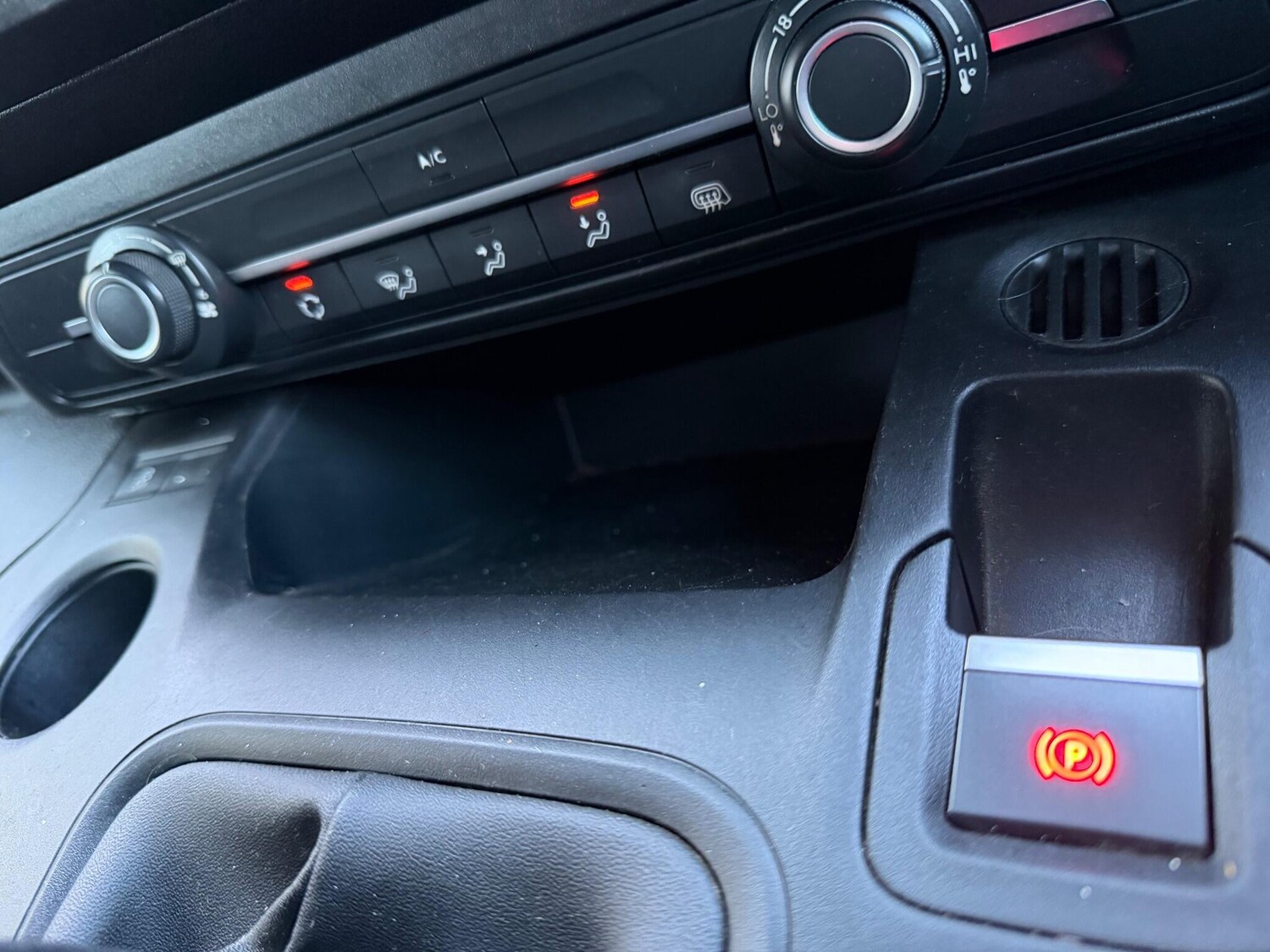 Used Citroen Berlingo 2019 for sale - 76957473: Photo 11