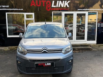 Used Citroen Berlingo 2019 for sale - 76957473: Photo