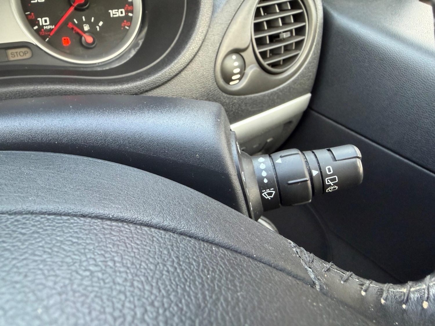 Used Renault Clio 2008 for sale - 76957487: Photo 10