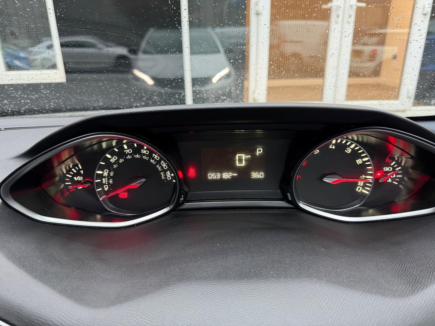 Used Peugeot 308 2018 for sale - 76957470: Photo 10