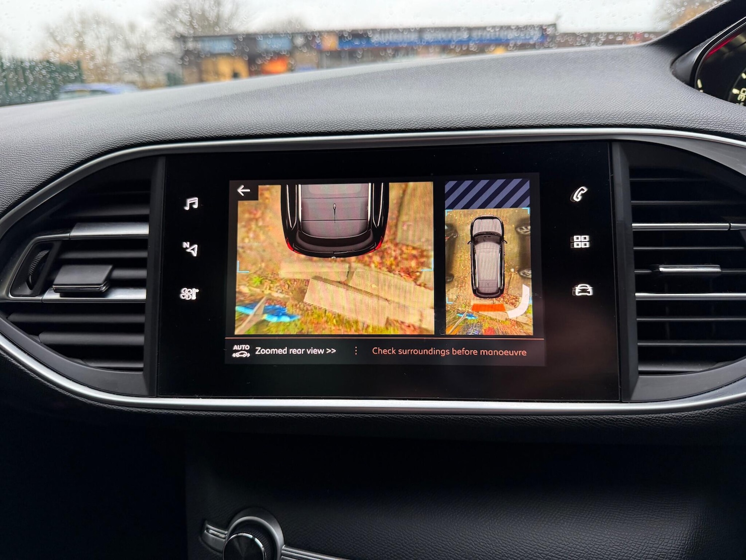 Used Peugeot 308 2018 for sale - 76957470: Photo 15