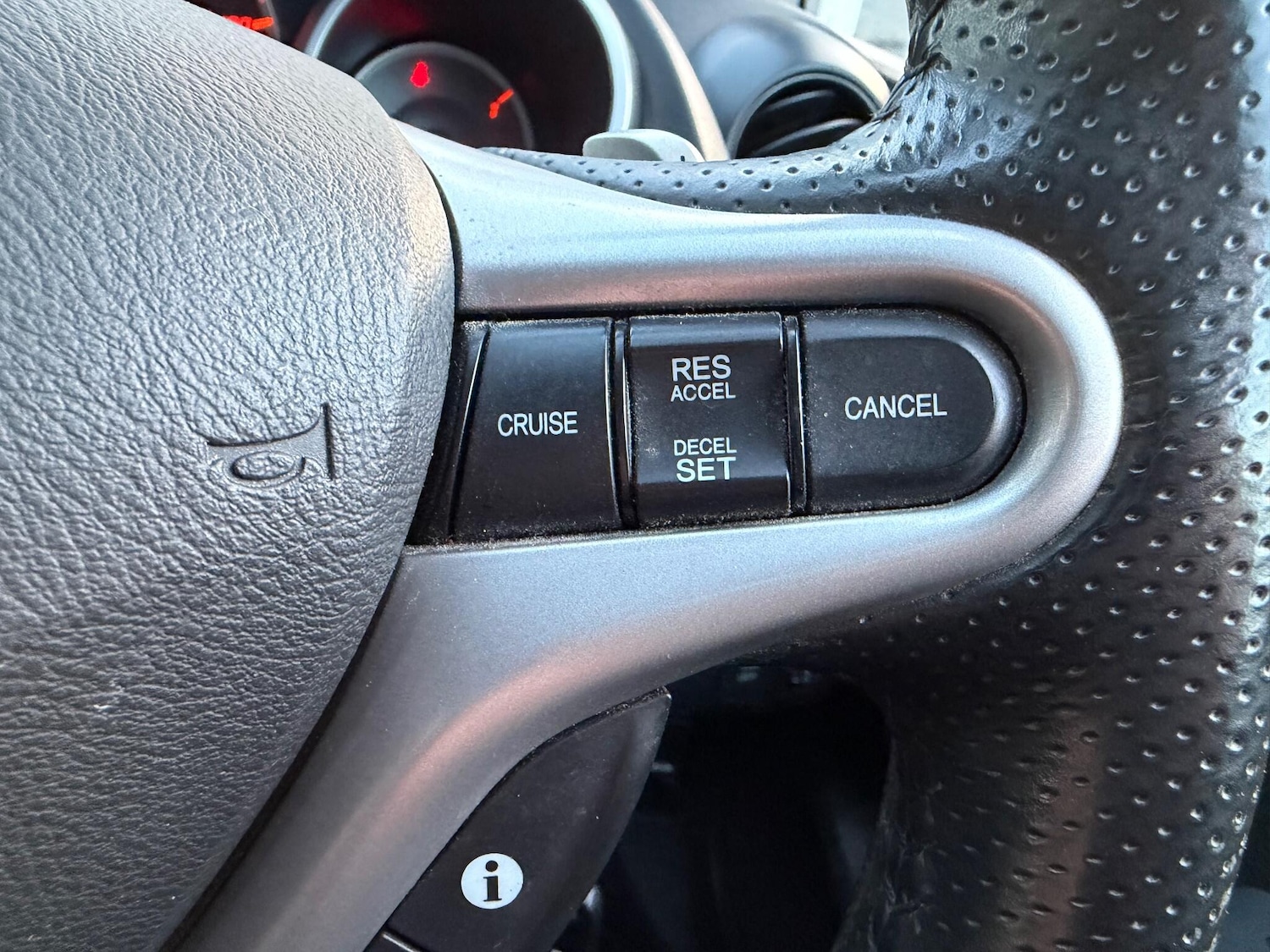 Used Honda Jazz 2010 for sale - 76957469: Photo 9